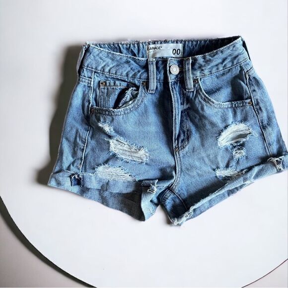 GARAGE l Style: MOM l 5-pocket l Med Denim l High waist l Raw Hem Destroyed l 00 - Picture 8 of 8